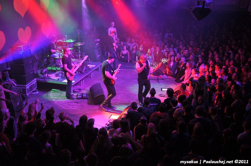 koncert: SUPPORT LESBIENS - Středa 14. 12. 2011